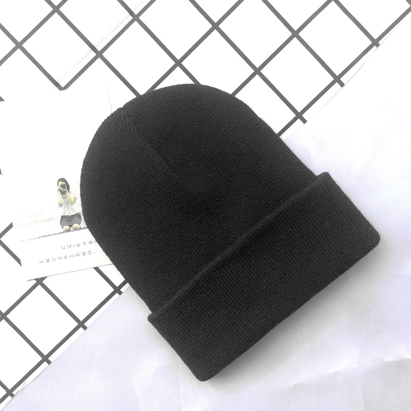 H00011 Căciulă tricotată pentru copii Basic Beanie