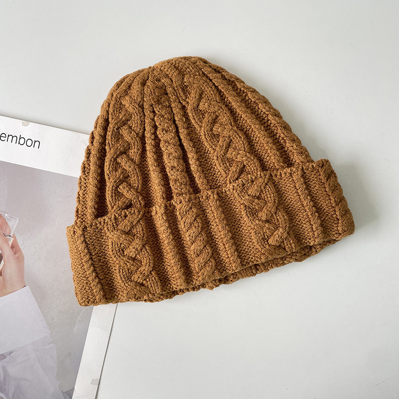 H00073 Căciulă tricotată pentru adulți cu model retro Twist