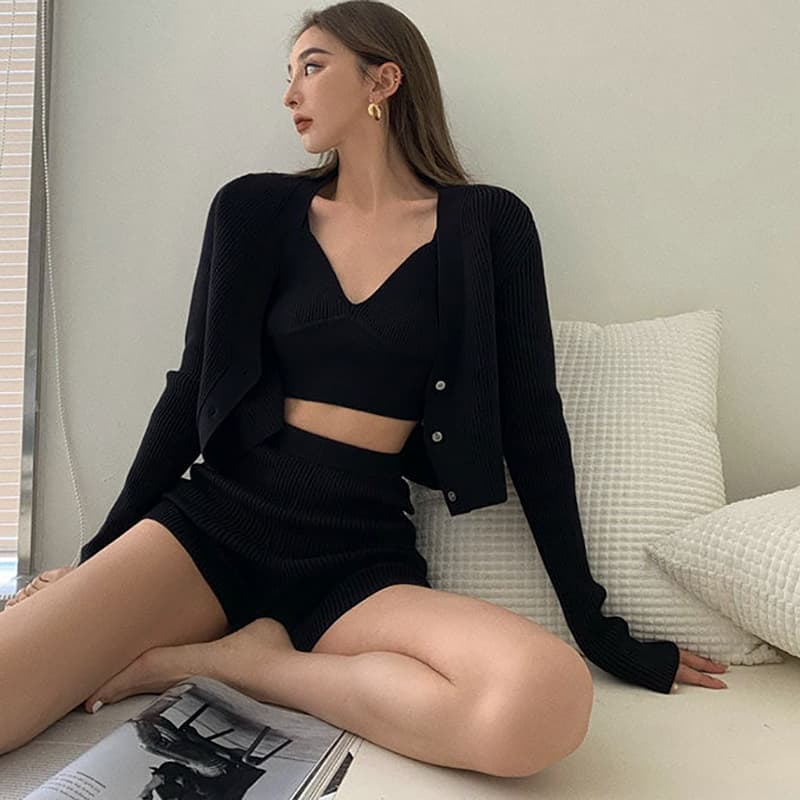 SM-K0112 Vestă și haină sexy moale, ceară, moale + pantaloni scurți Costum tricotat SM-K0112 Vestă și haină sexy moale, ceară, moale + pantaloni scurți Costum tricotat